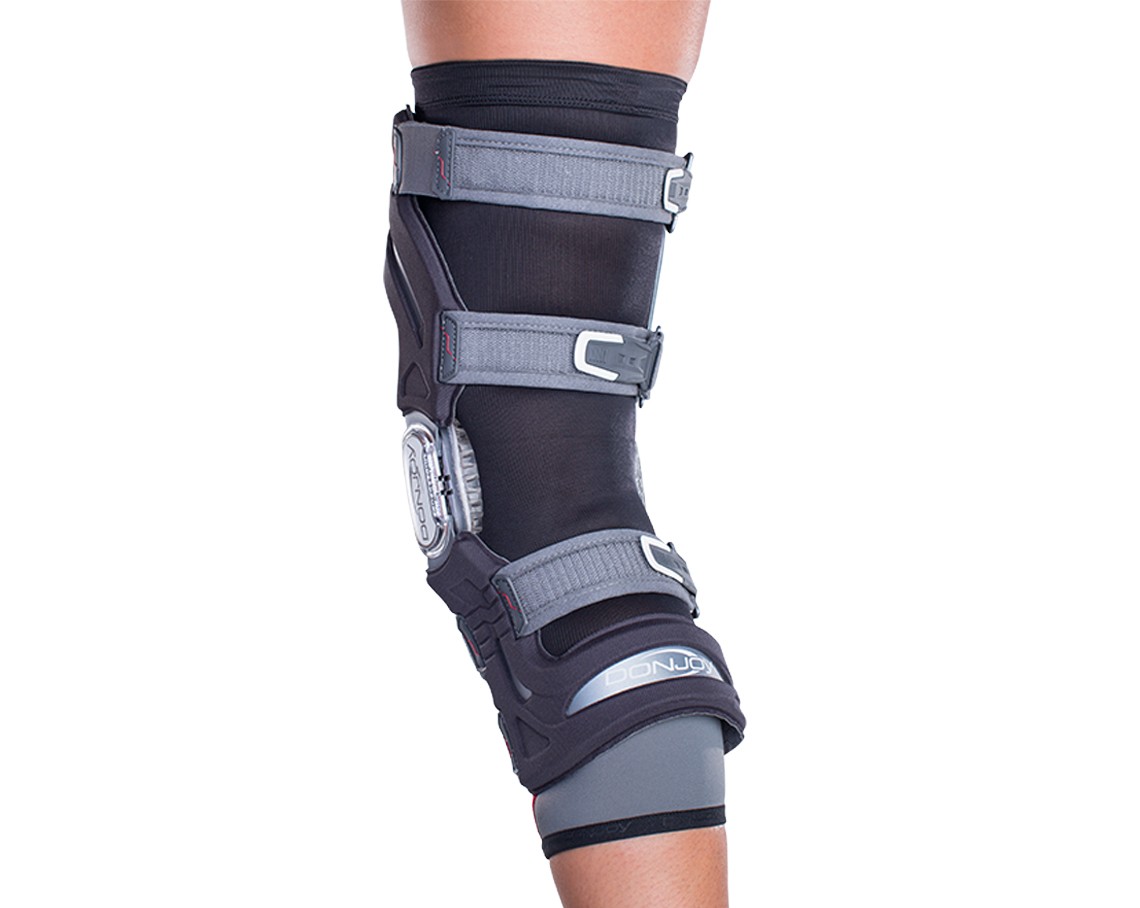 A22 Titanium Custom Knee Brace by DonJoy